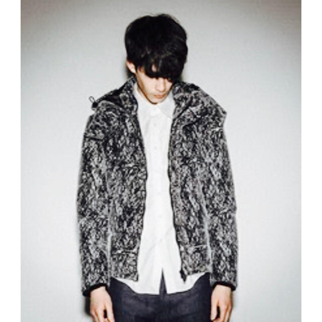 ANREALAGE - ANREAGE 15aw ダウンジャケットの通販 by ゆうすけ ANREALAGE - ANREAGE 15aw ダウンジャケットの通販 by ゆうすけ