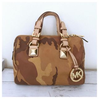 マイケルコース(Michael Kors)のmiyochiさま専用★マイケルコース 迷彩 ミニボストンバッグ 未使用 正規品(ハンドバッグ)