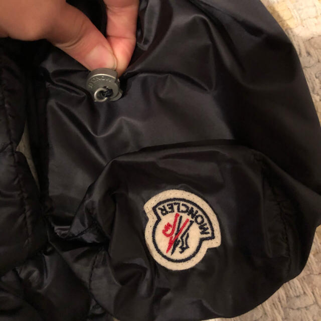 MONCLER(モンクレール)のほぼ未使用 レディースのジャケット/アウター(ダウンベスト)の商品写真