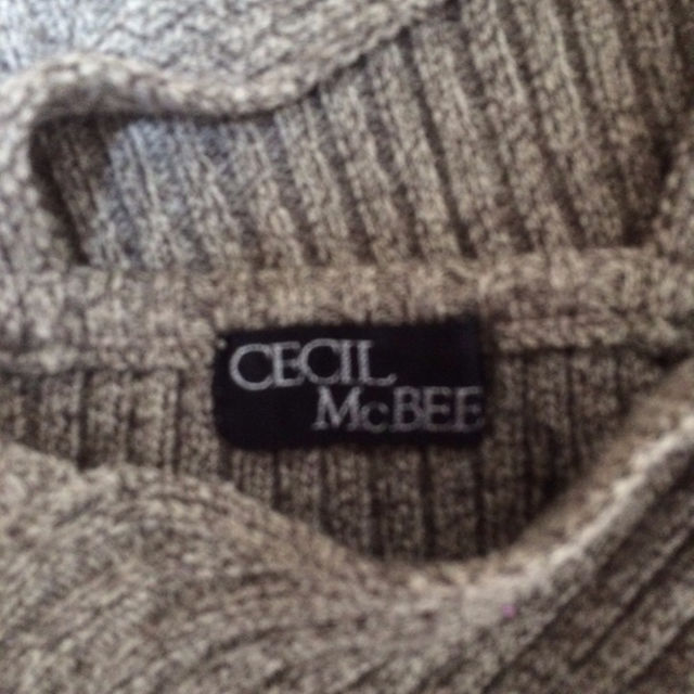 CECIL McBEE(セシルマクビー)のmana♡さん専用CECIL McBee セシルマクビーキャミセーター Mサイズ レディースのトップス(ニット/セーター)の商品写真