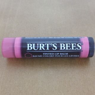 バーツビーズ(BURT'S BEES)のバーツビーズ ティンテッド リップバーム
　ハイビスカス(リップケア/リップクリーム)