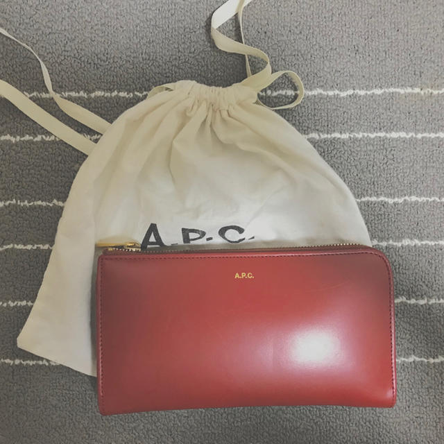 A.P.C(アーペーセー)のa.p.c 長財布 財布 レディースのファッション小物(財布)の商品写真