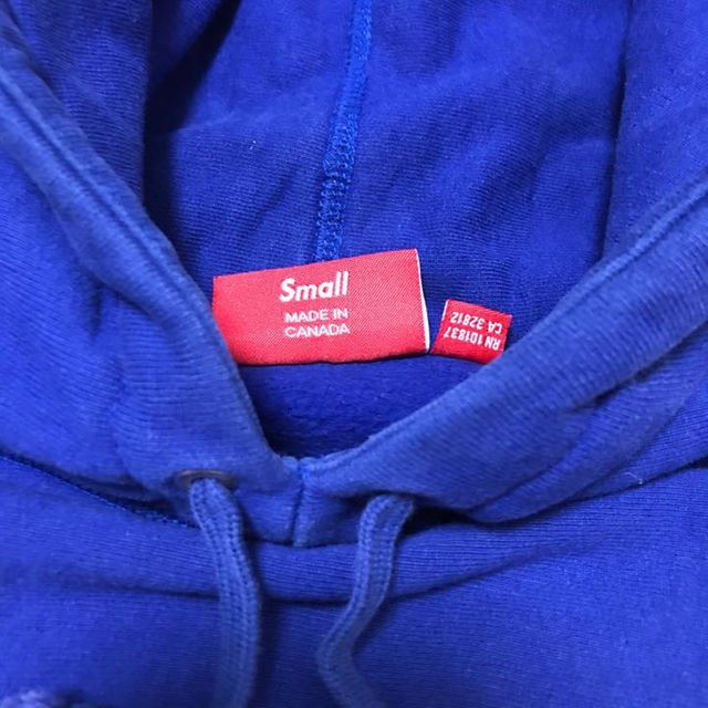 Supreme(シュプリーム)の超希少 Supreme Box Logo Pullover Royal メンズのトップス(パーカー)の商品写真