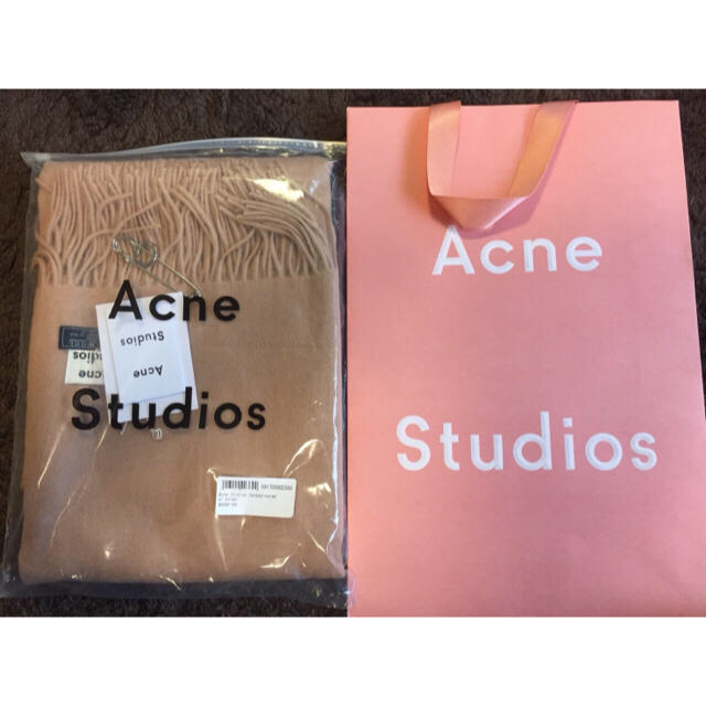 ACNE(アクネ)のAcne Studios ストール マフラー キャラメルブラウン レディースのファッション小物(マフラー/ショール)の商品写真