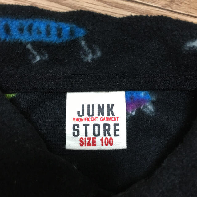 JUNK STORE(ジャンクストアー)のJUNK STORE フリースシャツ 100㎝ キッズ/ベビー/マタニティのキッズ服男の子用(90cm~)(ブラウス)の商品写真