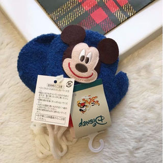 ディズニー(Disney)の新品タグ ディズニー ベビー ミッキー ミトン 手袋 ひも付き あったか 日本製(手袋)