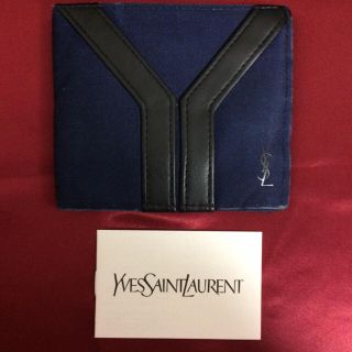 イヴサンローランボーテ(Yves Saint Laurent Beaute)の イヴサンローラン 財布 二つ折り 折りたたみ 青 メンズ 男性 美品 オシャレ(折り財布)