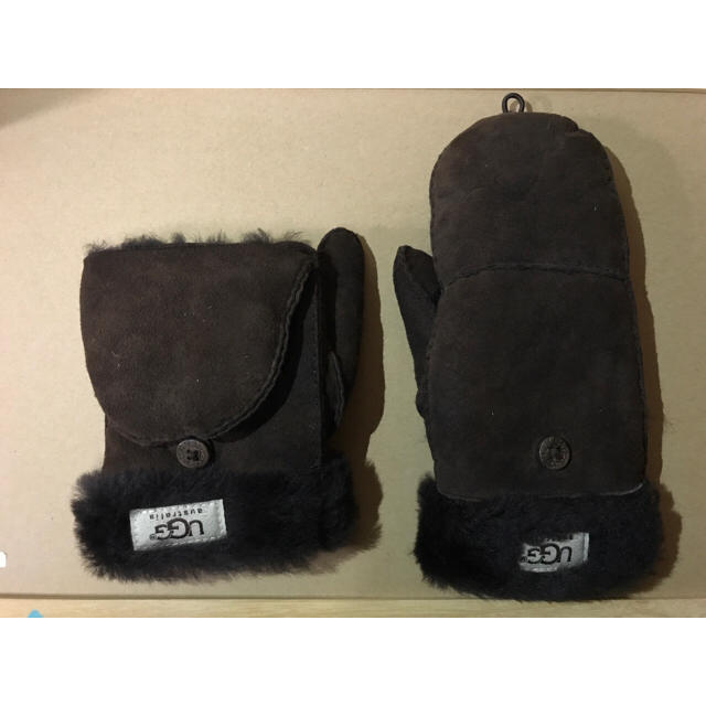 UGG(アグ)のUGG 手袋 ブラウン ミトン  レディースのファッション小物(手袋)の商品写真