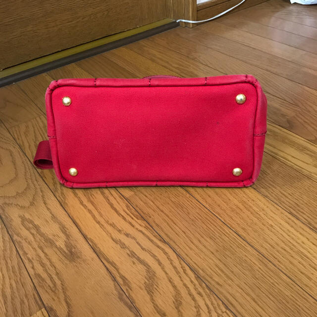 ぽん様専用!プラダ カナパ トートバック S 赤 rosso ショルダー ぽん様専用!プラダ カナパ トートバック S 赤 rosso ショルダー
