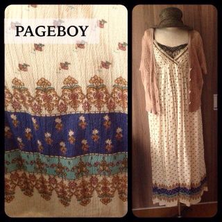 ページボーイ(PAGEBOY)の美品✨胸元ビーズワンピース(ロングワンピース/マキシワンピース)