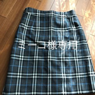 バーバリーブルーレーベル(BURBERRY BLUE LABEL)のバーバリーブルーレーベル美品(ひざ丈スカート)