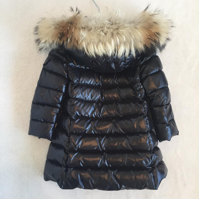 MONCLER(モンクレール)のお値下げ中🎅🎄✨ キッズ/ベビー/マタニティのキッズ服女の子用(90cm~)(コート)の商品写真