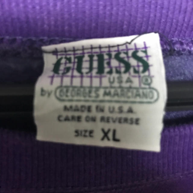 GUESS(ゲス)の専用 メンズのトップス(スウェット)の商品写真