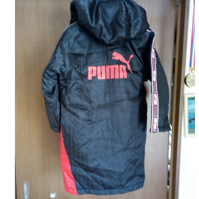 PUMA(プーマ)のプーマ　裏ボア　コート　新品タグ付き130 キッズ/ベビー/マタニティのキッズ服男の子用(90cm~)(コート)の商品写真