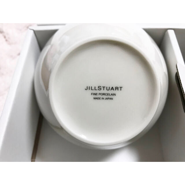 JILLSTUART(ジルスチュアート)のJILLSTUARTペアボウル インテリア/住まい/日用品のキッチン/食器(食器)の商品写真