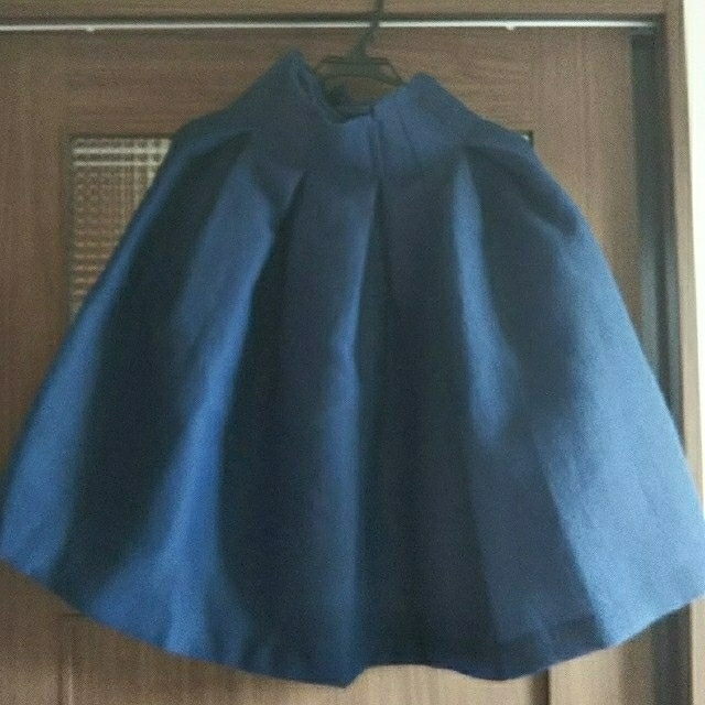 RANDA(ランダ)のRANDA ハイウエストフレアスカート
❤️ レディースのスカート(ひざ丈スカート)の商品写真