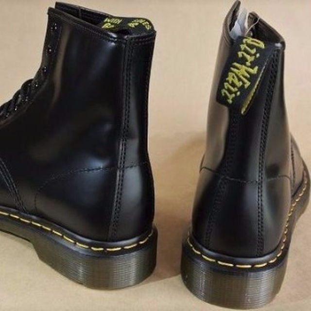 Dr.Martens - Dr.Martens 8"編上ブーツ本革黒 No.1460 UK9.0 (LA)