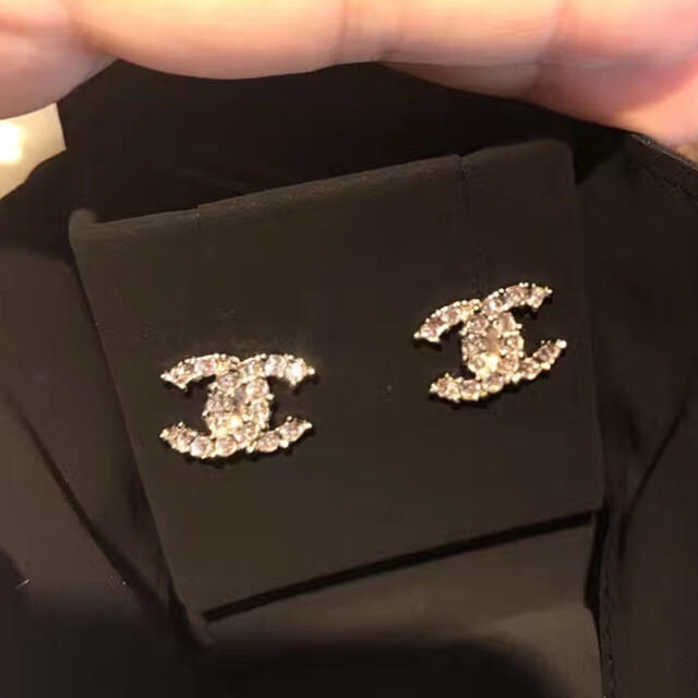 ★百貨店正規品★新品★領収書付き★CHANEL シャネル ピアス | フリマアプリ ラクマ ★百貨店正規品★新品★領収書付き★CHANEL シャネル ピアス | フリマアプリ ラクマ