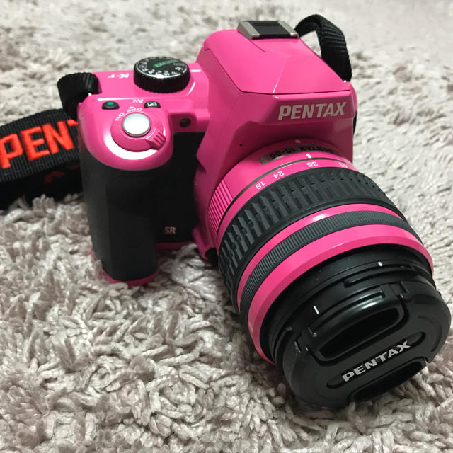 PENTAX デジタル一眼レフ k-r ピンク×ブラックカメラ