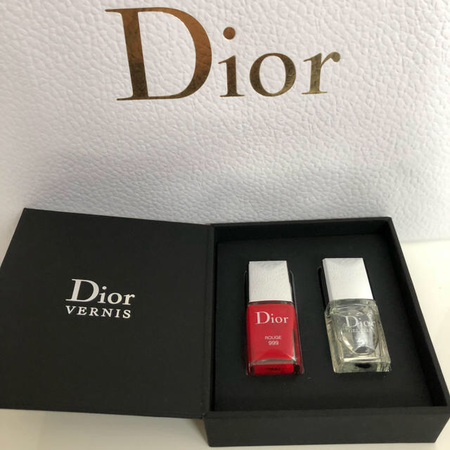 Dior(ディオール)のDior ラグジュアリーギフト コスメ/美容のネイル(マニキュア)の商品写真