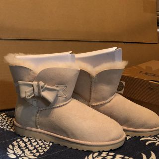 アグ(UGG)のちいちゃん様専用ですUGG未使用ブーツ(ブーツ)