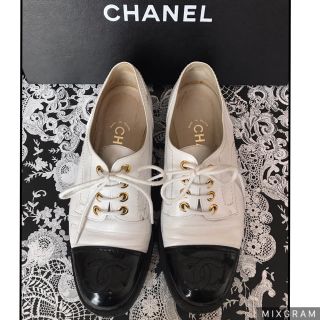 シャネル(CHANEL)の✞CHANEL  レースアップシューズ✞(ローファー/革靴)