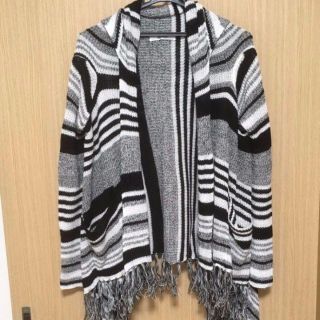 アズールバイマウジー(AZUL by moussy)の【最終在庫処分】新品★アズール★アウター★ボーダー★ブラック×ホワイト★Ｓサイズ(ポンチョ)