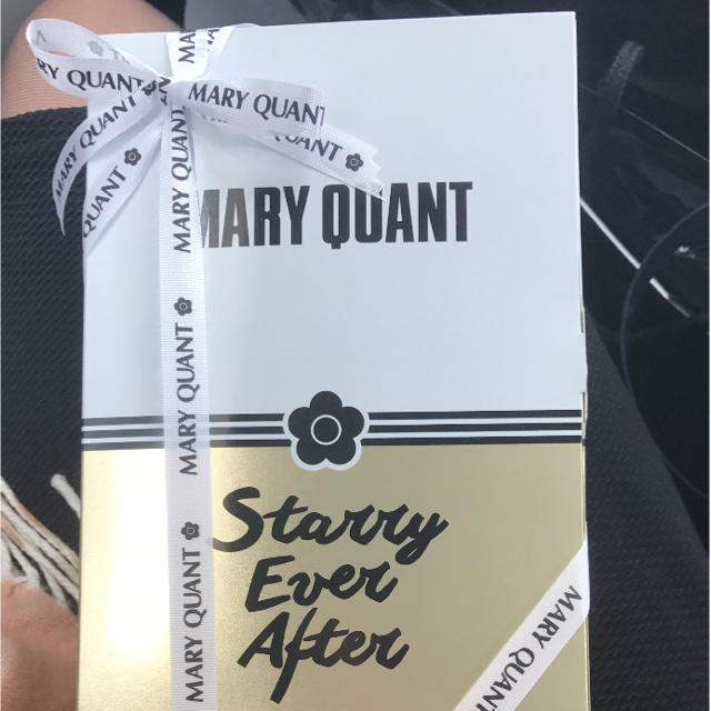 MARY QUANT(マリークワント)のマリークワント 新品 クリスマスコフレ コスメ/美容のキット/セット(コフレ/メイクアップセット)の商品写真