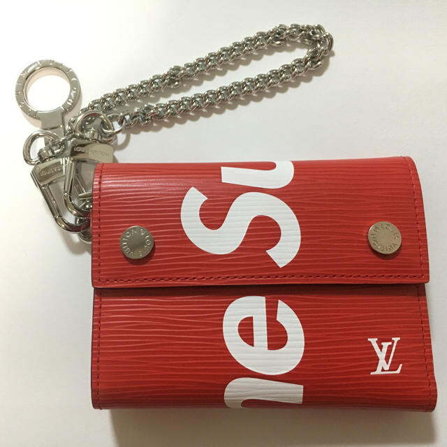 supreme LOUIS VUITTON コラボ財布 三つ折り