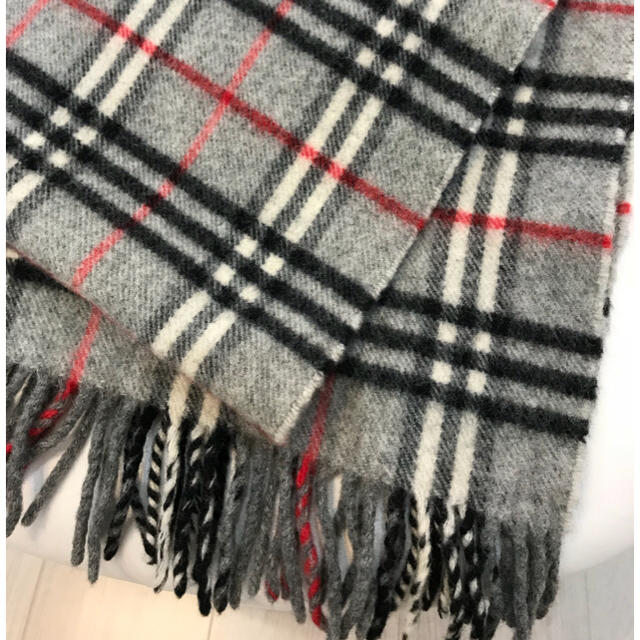 BURBERRY(バーバリー)のバーバリー マフラー グレー レディースのファッション小物(マフラー/ショール)の商品写真