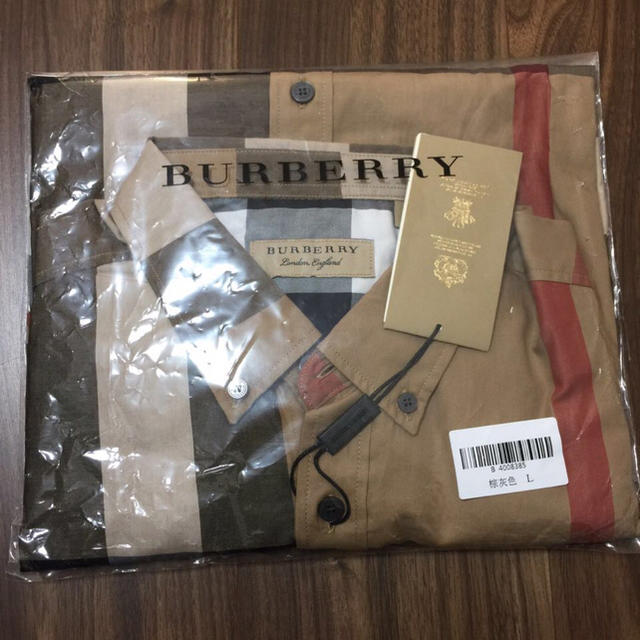 Burberry メンズ シャツ | フリマアプリ ラクマ