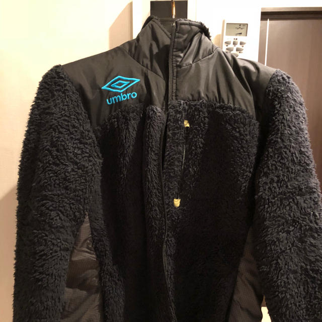 UMBRO(アンブロ)のアンブロ　Ｍサイズ　 メンズのジャケット/アウター(その他)の商品写真