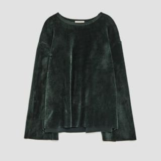 ザラ(ZARA)のザラ フェイクファースウェットグリーン☆(トレーナー/スウェット)