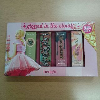 ベネフィット(Benefit)のbenefit リップグロス 4本セット(リップグロス)