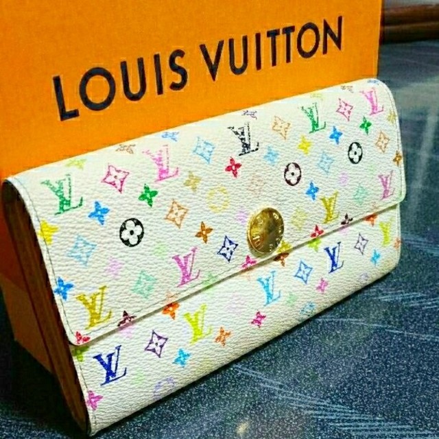 LOUIS VUITTON(ルイヴィトン)のルイヴィトンマルチカラー  長財布 レディースのファッション小物(財布)の商品写真