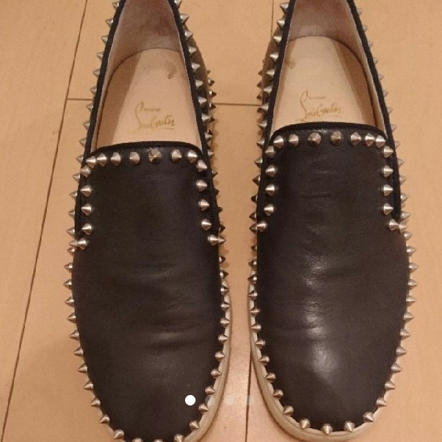 Christian Louboutin(クリスチャンルブタン)のChristian louboutin ルブタン スリッポン スタッズ メンズの靴/シューズ(スリッポン/モカシン)の商品写真