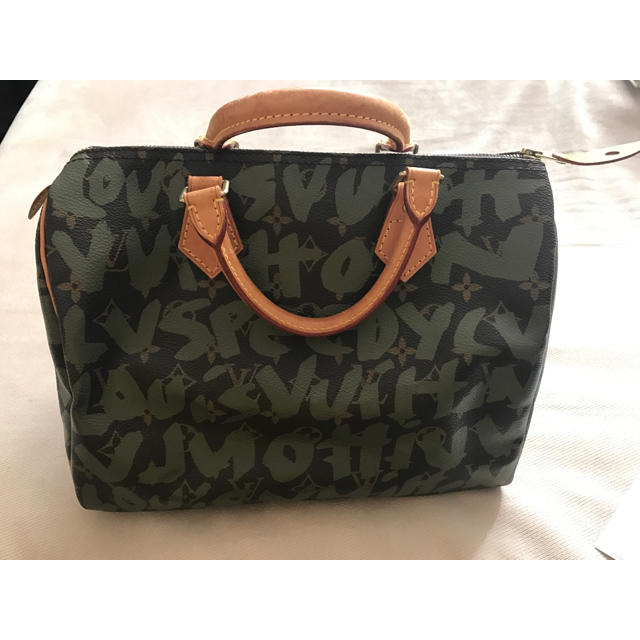 LOUIS VUITTON(ルイヴィトン)のルイヴィトン ☆ モノグラム グラフィティ スピーディー30 レディースのバッグ(ボストンバッグ)の商品写真