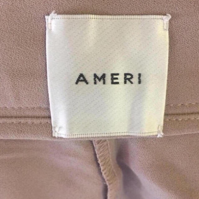 Ameri VINTAGE(アメリヴィンテージ)の【AMERI VINTAGE】クロップドパンツ レディースのパンツ(クロップドパンツ)の商品写真