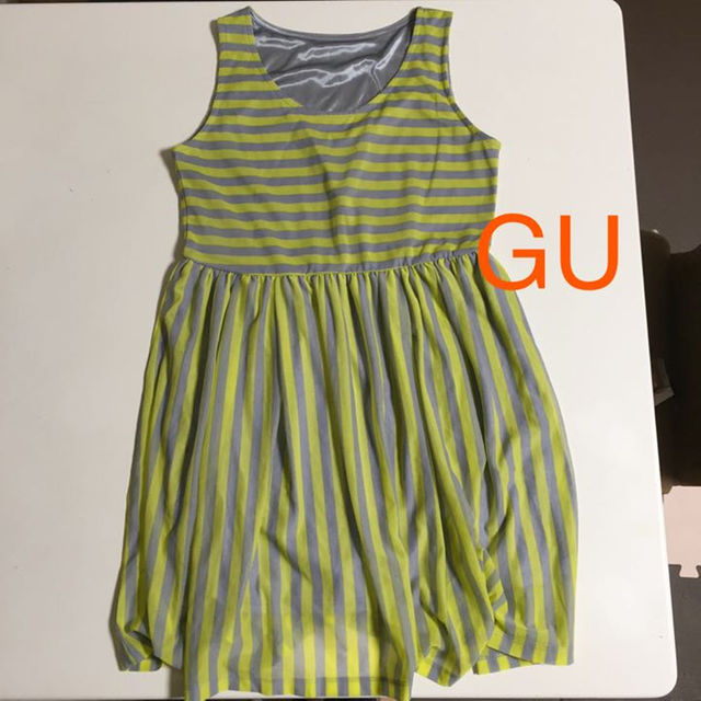 GU(ジーユー)のGU ノースリーブワンピース Sサイズ レディースのワンピース(ミニワンピース)の商品写真