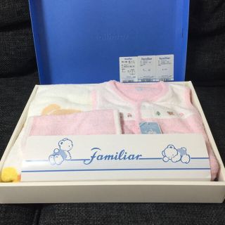 ファミリア(familiar)の最終値下げ！新品未使用 familiar ベスト スタイ(その他)