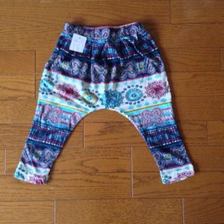 新品☆ペイズリー柄サルエルパンツ☆120(その他)