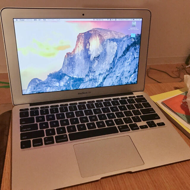 Mac (Apple)(マック)の【かかしさん専用】Macbook Air 11 256GB/4GB 2011 スマホ/家電/カメラのPC/タブレット(ノートPC)の商品写真