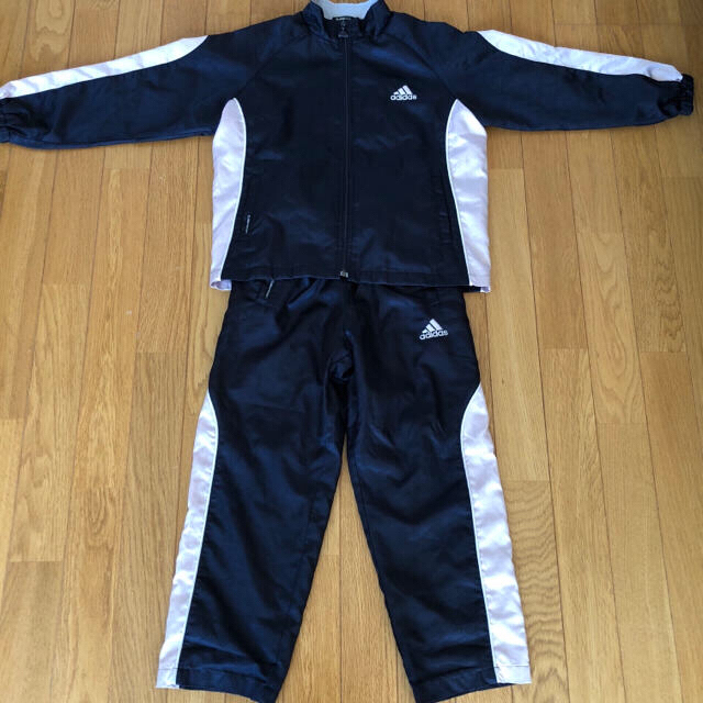 adidas(アディダス)のウィンドブレーカー キッズ/ベビー/マタニティのキッズ服女の子用(90cm~)(ジャケット/上着)の商品写真