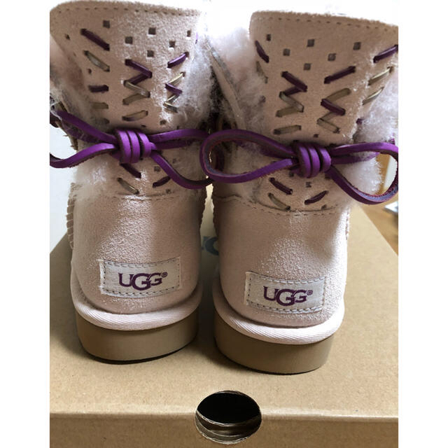 UGG(アグ)のUGG レディースの靴/シューズ(ブーツ)の商品写真