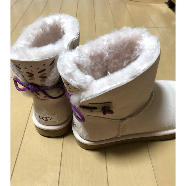 UGG(アグ)のUGG レディースの靴/シューズ(ブーツ)の商品写真