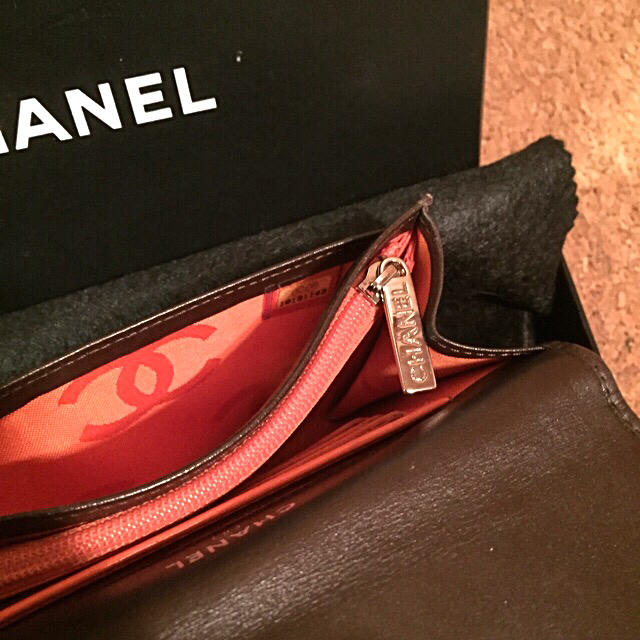 CHANEL(シャネル)のCHANEL  カルボンライン レディースのファッション小物(財布)の商品写真