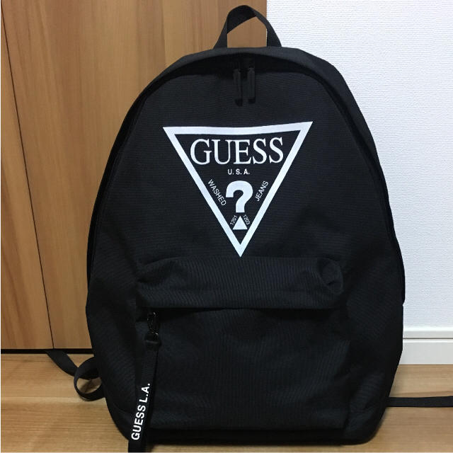 GUESS(ゲス)のGUESS リュック レディースのバッグ(リュック/バックパック)の商品写真