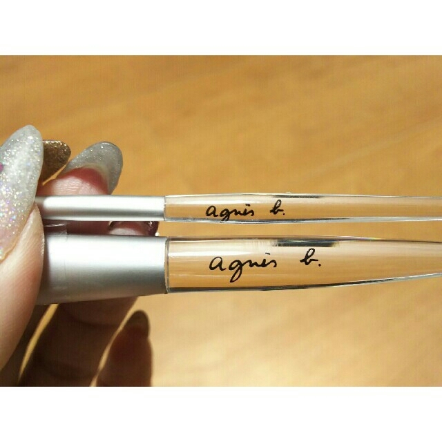 agnes b.(アニエスベー)の新品‼  アニエスb メイクブラシ２本セット コスメ/美容のコスメ/美容 その他(その他)の商品写真