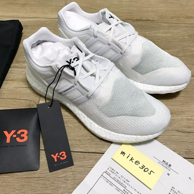 Yohji Yamamoto(ヨウジヤマモト)の27cm 国内正規 Y-3 PUREBOOST ピュアブースト トリプルホワイト メンズの靴/シューズ(スニーカー)の商品写真