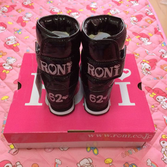 RONI(ロニィ)のロニ ブーツ 19㎝ 新品 キッズ/ベビー/マタニティのこども用ファッション小物(その他)の商品写真